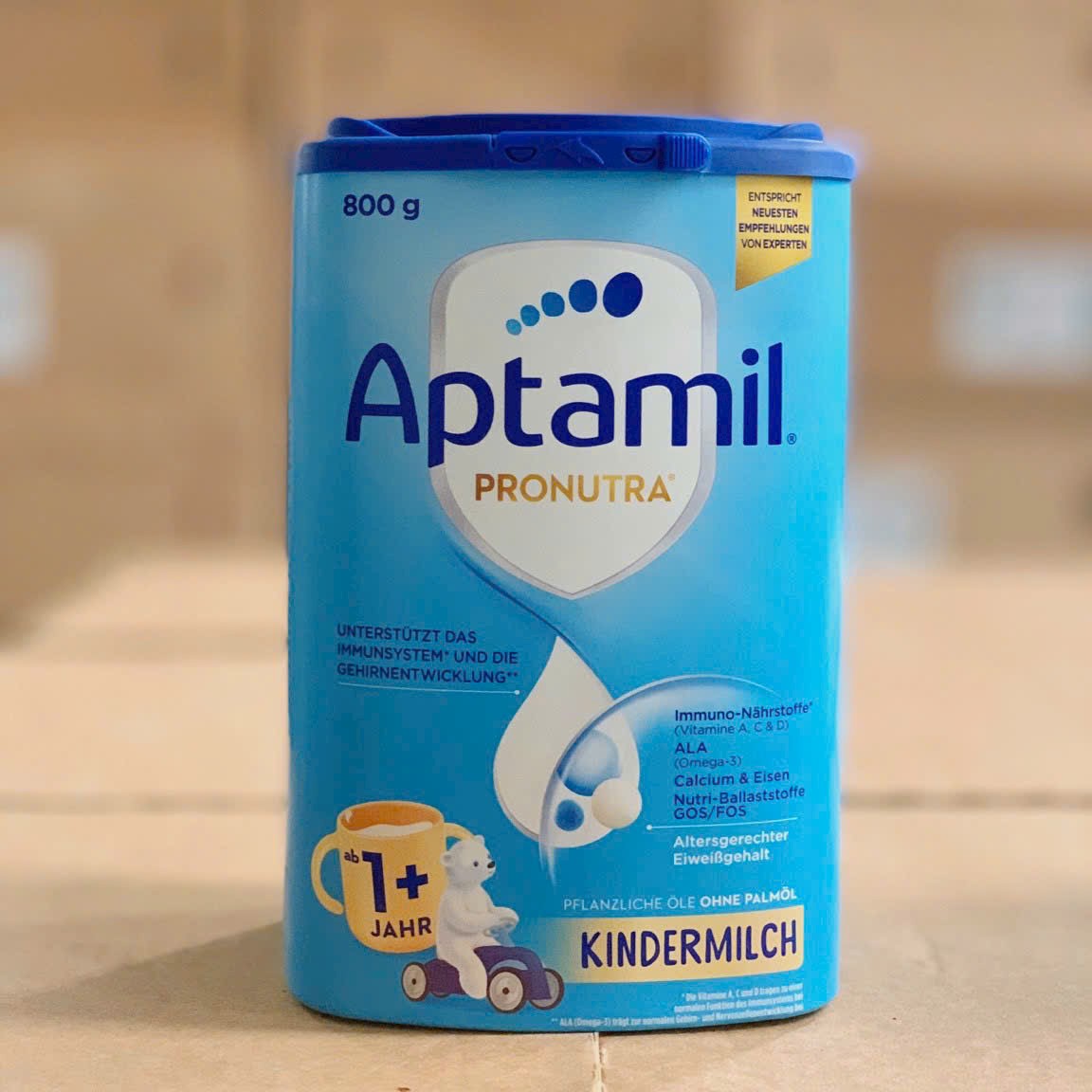 Sữa bột Aptamil Đức số 1+ - hộp 800g (1 - 2 tuổi)